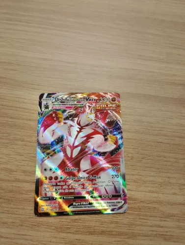 Urshifu golpe decisivo vmax em bom estado