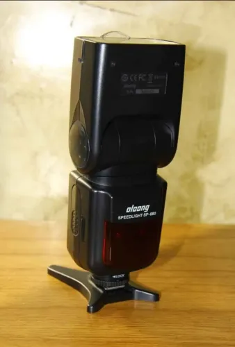 flash Speedlight Oloong SP-680