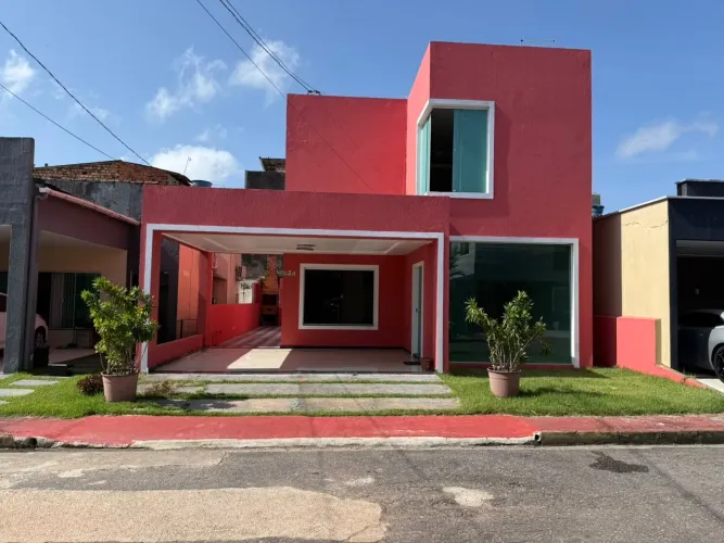 ALUGO Casa 4 Quartos com Suíte no Park Ville Residence - 172 m² - R$ 4.300