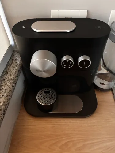 Cafeteira Nespresso Expert
