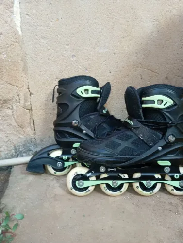 Patins em Ótimo Estado - novo
