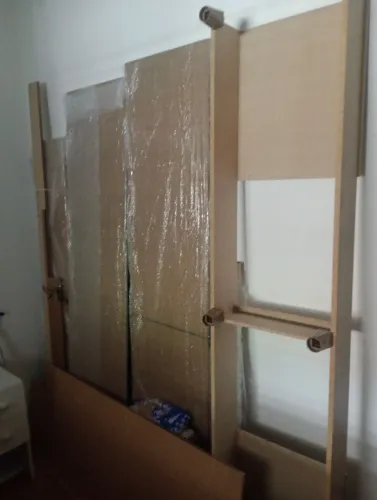 Guarda roupa e armário de cozinha seminovos, Guarda roupa já desmontado com todas as pecas