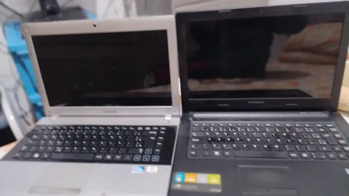 NOTEBOOK SAMSUNG PARA ARRUMAR OU RETIRAR PEÇAS