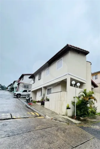 Condomínio com 2 quartos à venda em Tucuruvi - SP