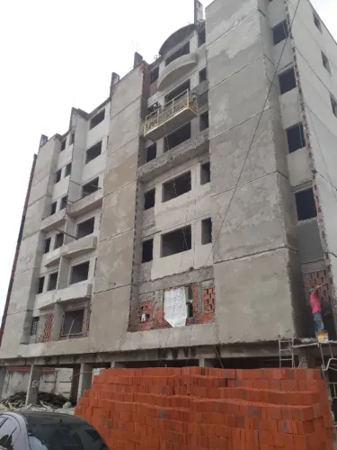 Oportunidade - Predio em Construção