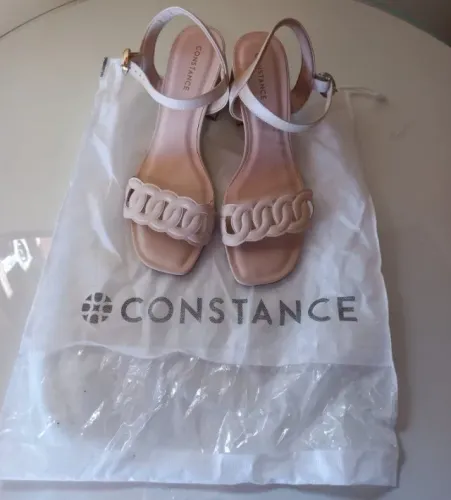 Sandália 40 Constance usada 1 vez apenas