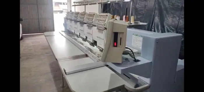 Máquina de bordado Barudan 06 cabeças