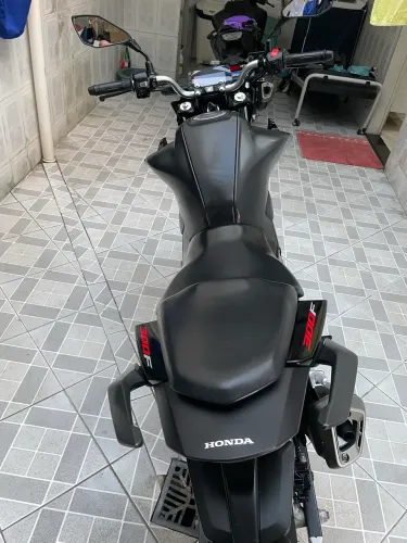 CB TWISTER 300F