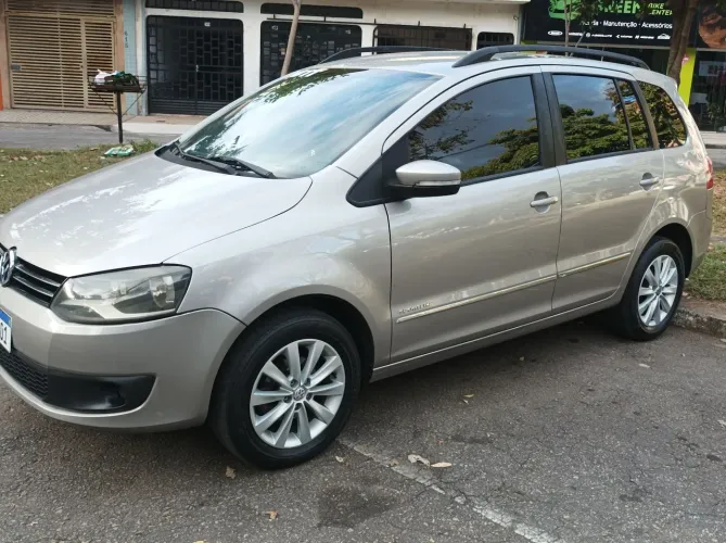 Volkswagen Spacefox Sportline/highline 1.6 T.flex 2011