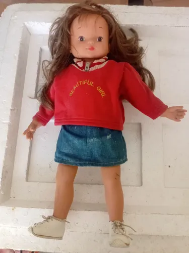 Boneca. Original.