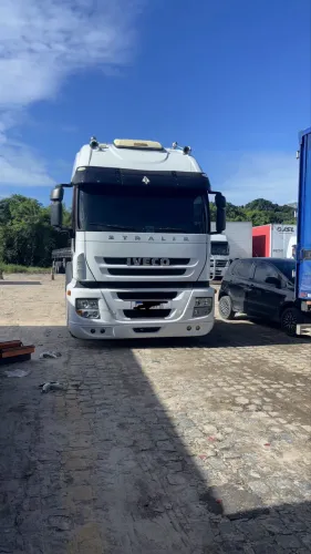 Iveco Stralis 360 Automático 4x2 2014