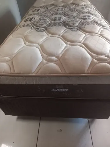 Cama king de solteiro 