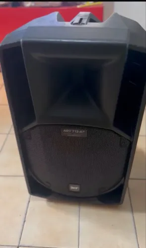 Caixa rcf 712 art (HIPER NOVAS) 