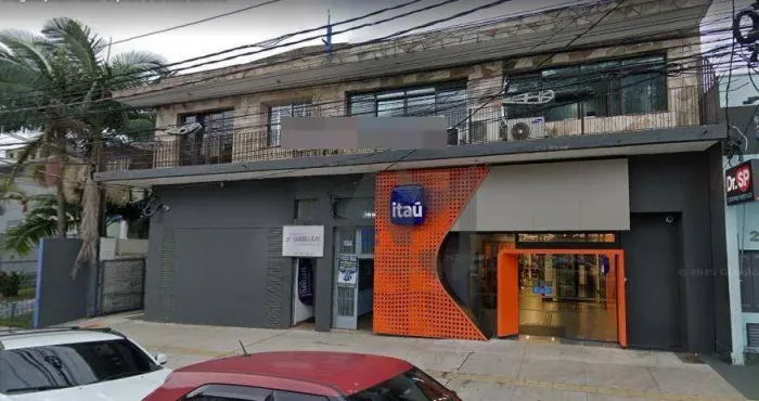 Sala Comercial centro de Ermelino Matarazzo 50 m2a partir de R$ 1700,00 a locação + R$ 100