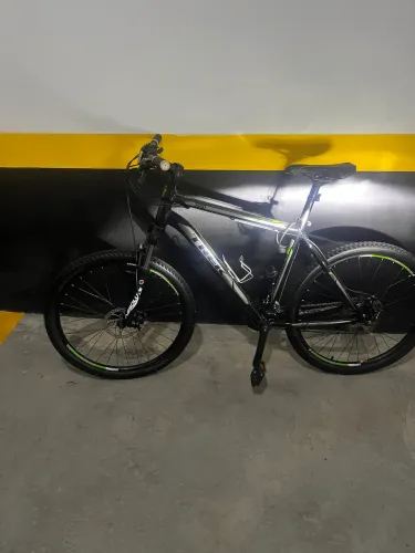 Bicicleta trek 3900 pouquíssimo usada! 