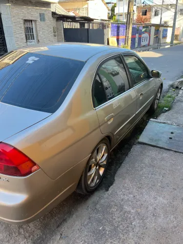 Honda Civic Sedan Lx/lxl 1.7 16V 115cv Aut. 4P 2002
