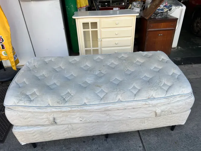 Colchão de Solteiro Mega Bambu Top Visco