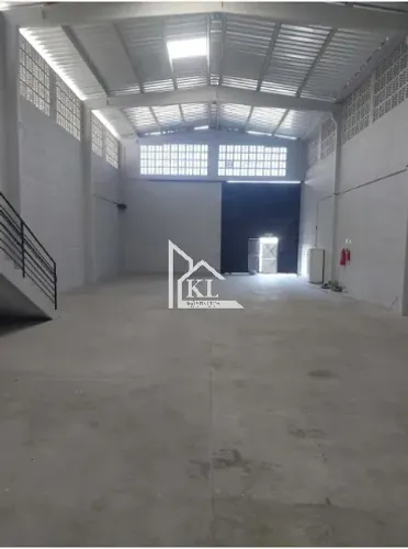 Locação Excelente Galpão Novo - 380M2 - Perfeita Localização - Bairro Rocas