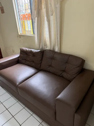 sofá de courino marrom 
