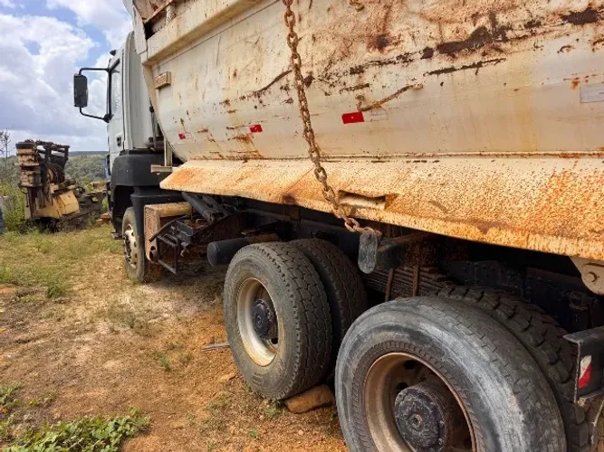 Mercedes axor Caçamba 3344