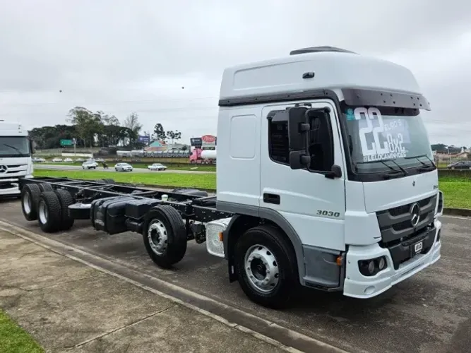 Mb Atego 3030 8x2 Bitruck Ano 2022 Automático Ar Condicionado no chassi
