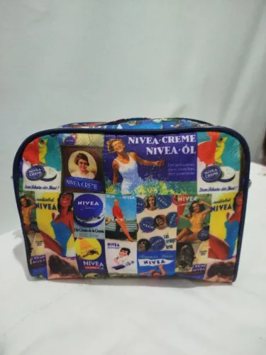 nécessaire de maquiagem modelo vintage ou retrô 