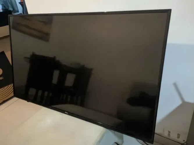 Smart TV LED 49" Philco Full HD PH49E30DSGW 3 HDMI (Tela não funciona)