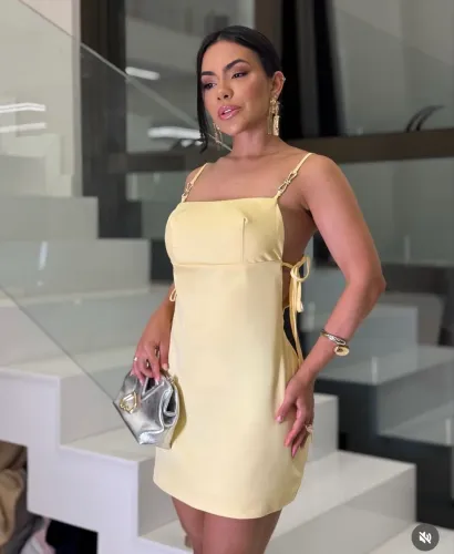 Vendo vestido novo
