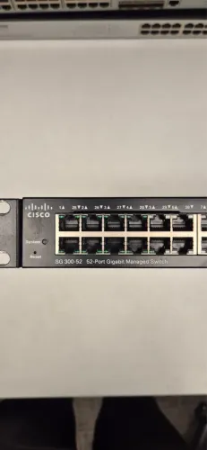 Switch Cisco SG 300-52