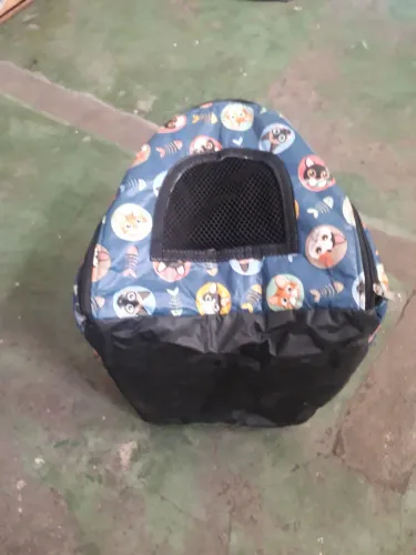 Transportador de gato semi novo não tem defeito