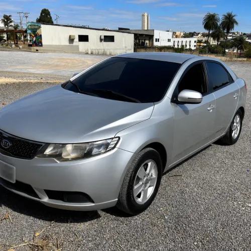 Kia Motors Cerato 1.6 16V Mec. 2012