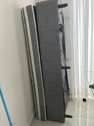 Cama solteiro