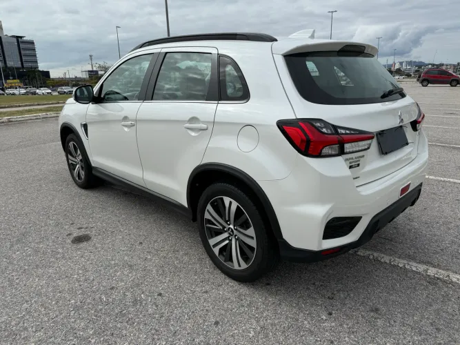 Mitsubishi Outlander Sport HPE 4X4 2.0 16V Flex AUT 2021