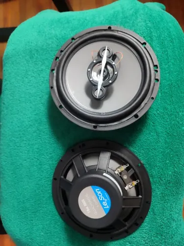 Conjunto de dois alto-falantes Leson LS6 de 6 polegadas com 140w Ultimas unidades