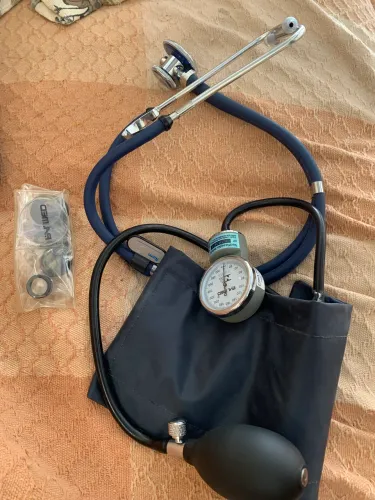 Kit de esfigmomanômetro + estetoscópio 