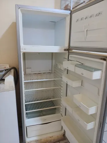 Geladeira duplex funcionando em ótimo estado nunca foi pro conserto!