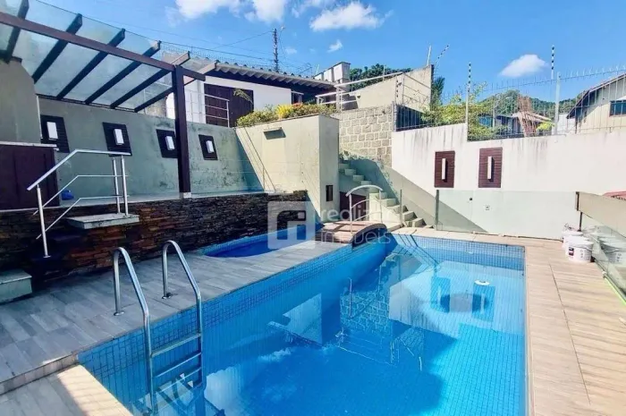 Casa Residencial para venda e locação, Agronômica, Florianópolis - CA0468.