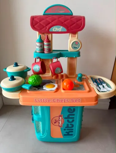 Cozinha infantil de brinquedo - maleta