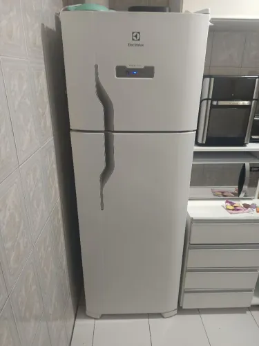 Geladeira eletrolux 