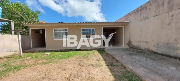 Excelente Casa 3 dormitório(s) em Tapera da Base - FLORIANÓPOLIS