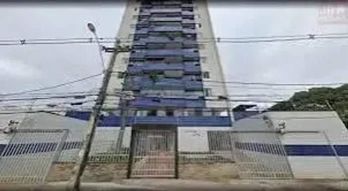 ALUGA-SE APARTAMENTO COM VISTA PARA O MAR!
