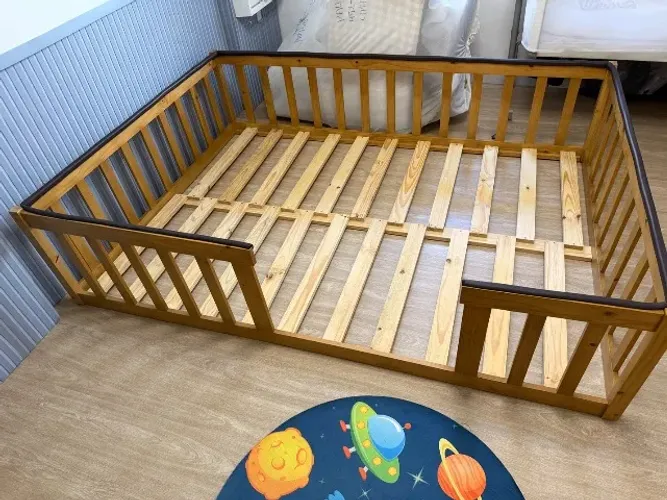 Cama montessoriana casal - Nogueira
