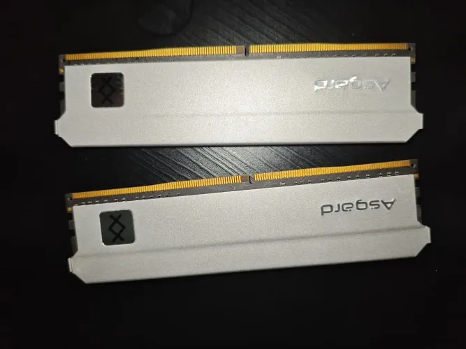 Memória RAM 2x16GBs Asgard T3