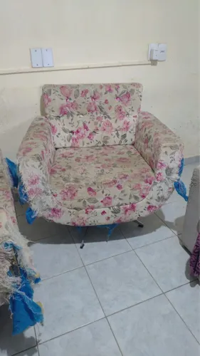 Poltronas usadas para reforma dos forros