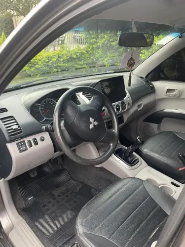 Mitsubishi L200 Triton Outdoor 2.4 Flex 16V CD Mec. 2018