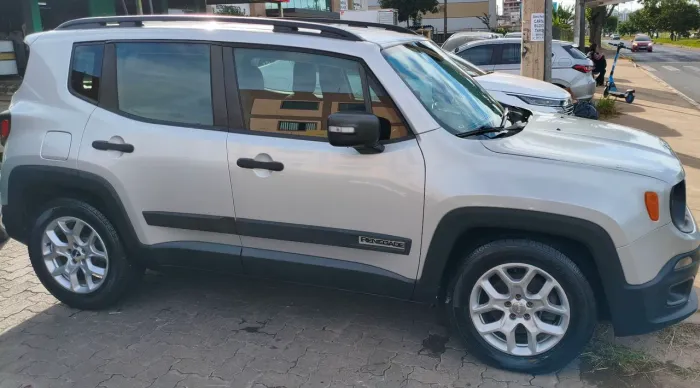 Jeep Renegade Sport 1.8 4X2 Flex 16V Aut. 2018