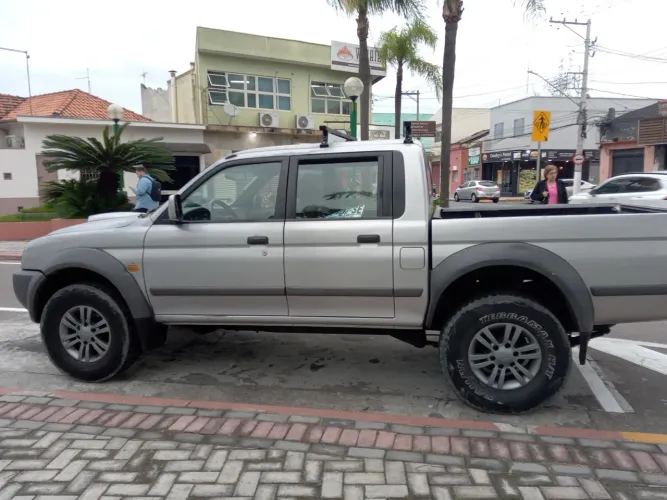 Mitsubishi L200 Outdoor GLS 2.5 4X4 CD TDI Diesel 2009