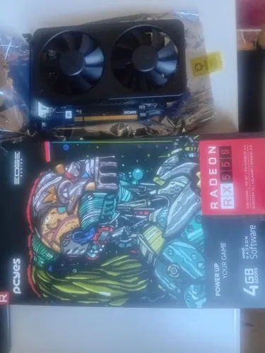 Placa de Vídeo PCYES AMD Radeon RX 550