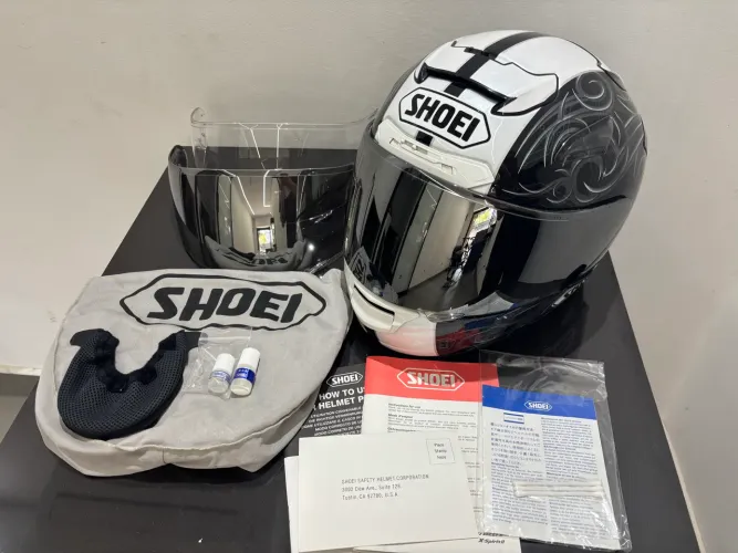 Capacete Shoei