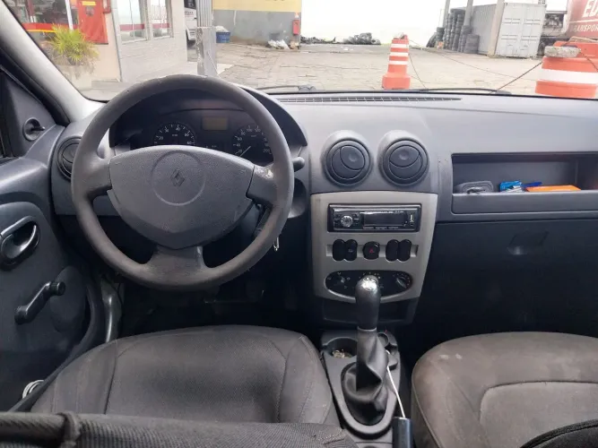 Renault Logan Expression Hi-flex 1.6 8V 4P 2009